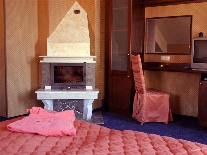Friends Hotel 3*