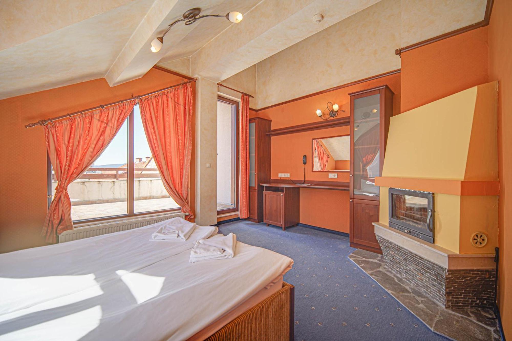 Friends Hotel